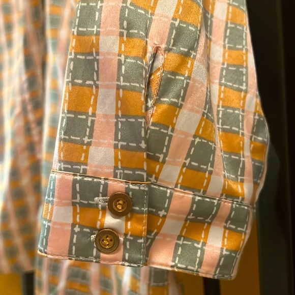 LaROK Western Silk Top - Picture 7 of 12